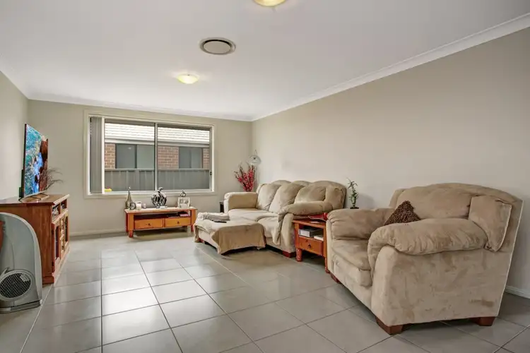 Second view of Homely house listing, 7 York Place, Raworth NSW 2321