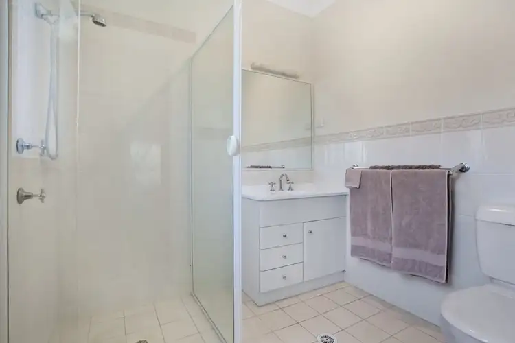 Sixth view of Homely house listing, 33 Highland Way, Bolwarra Heights NSW 2320
