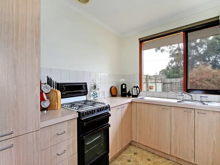Sixth view of Homely unit listing, 2/17 Ervin Road, Kilsyth VIC 3137