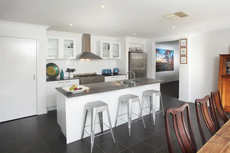 Fourth view of Homely house listing, 7 Teatree Place, Kialla VIC 3631