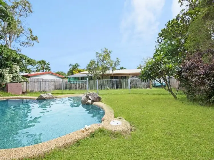 22 Anderson Road, Woree QLD 4868