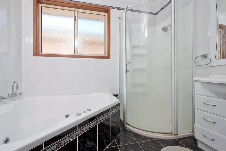 Fourth view of Homely house listing, 9 Yentoo Drive, Glenfield Park NSW 2650