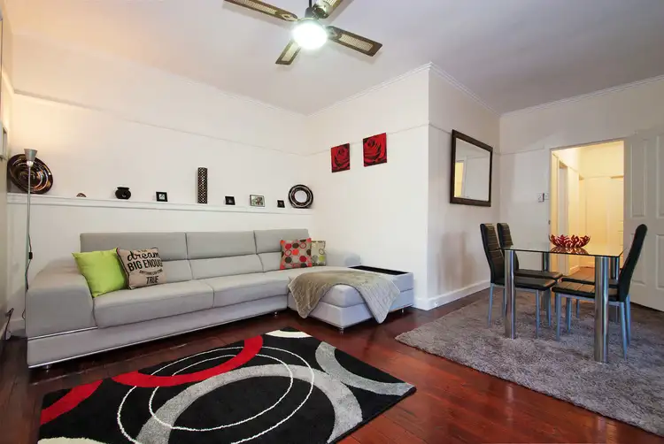 Second view of Homely house listing, 10 Charles Street, Mooroolbark VIC 3138