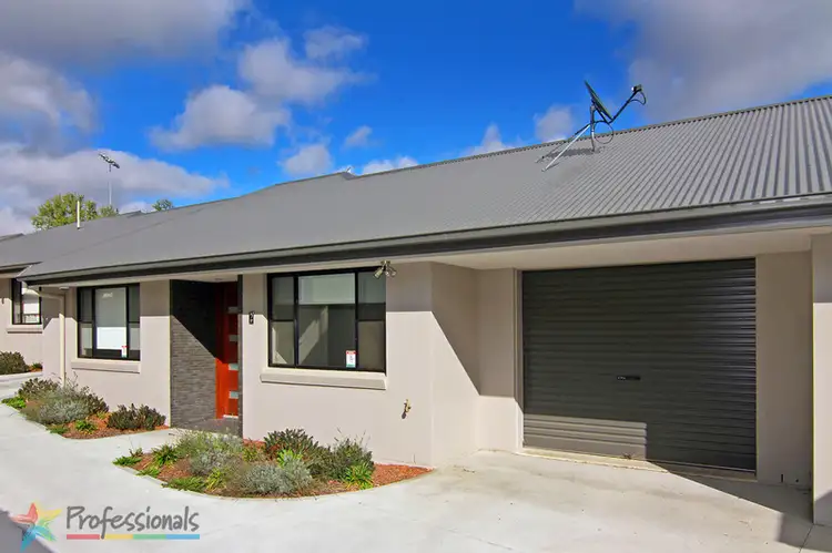 1,2,3/10 Holloway/ 51 Dumaresq Street, Armidale NSW 2350