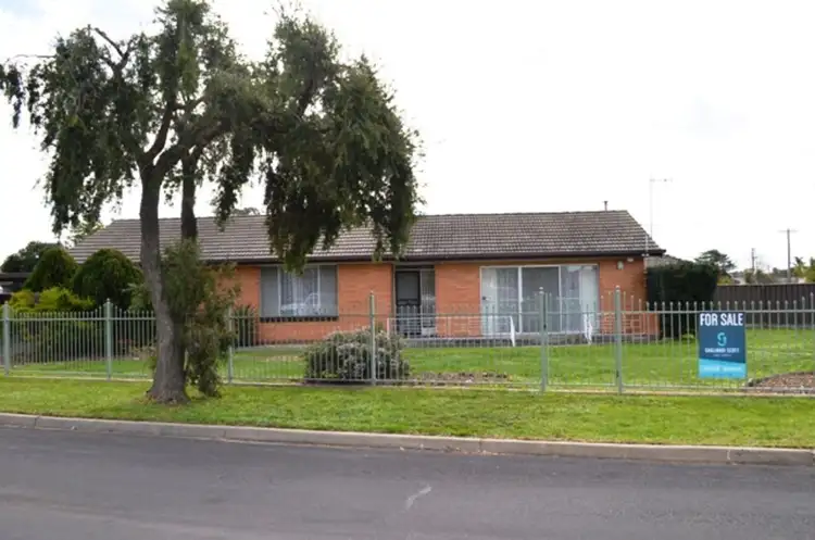 Second view of Homely house listing, 10 Kirsten Street, Shepparton VIC 3630