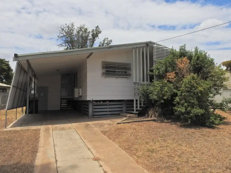 34 Bradman Street, Moranbah QLD 4744