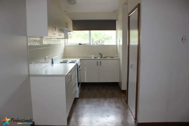 Sixth view of Homely villa listing, 26 Middlemiss Place, Bathurst NSW 2795