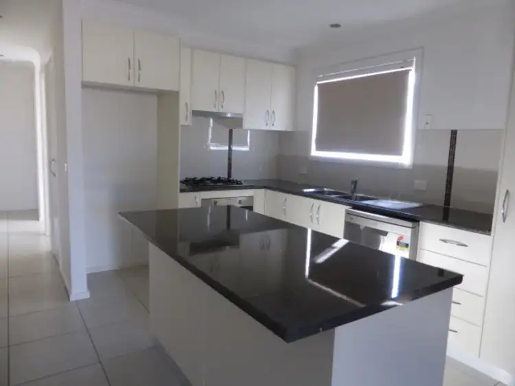 Seventh view of Homely house listing, 6 Stockdale Court, Mildura VIC 3500