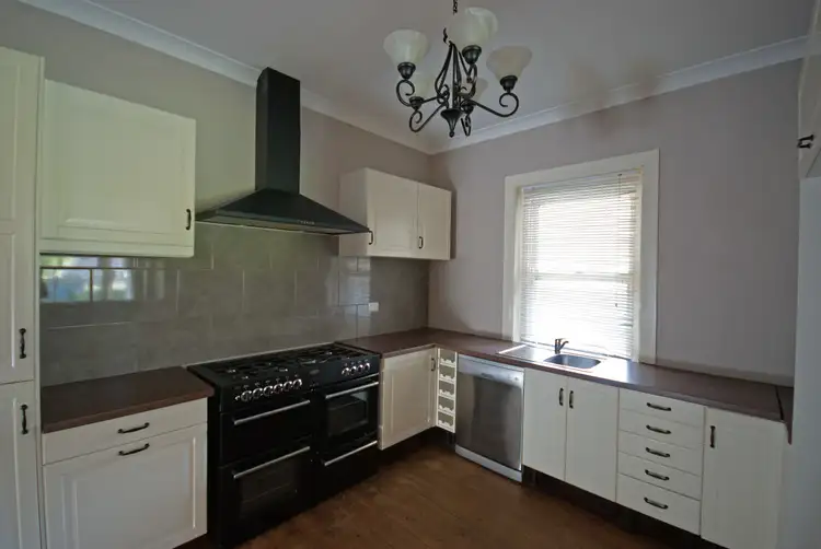 Sixth view of Homely house listing, 2 Ross Court, Stanhope VIC 3623