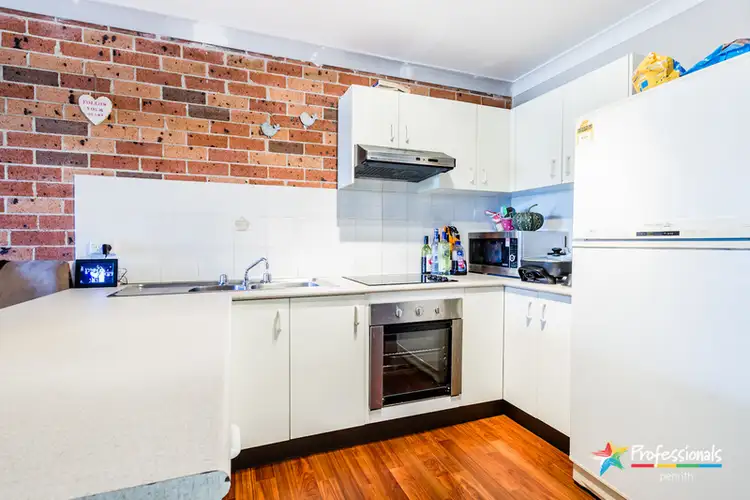 Third view of Homely villa listing, 3/60 Pembroke Street, Cambridge Park NSW 2747