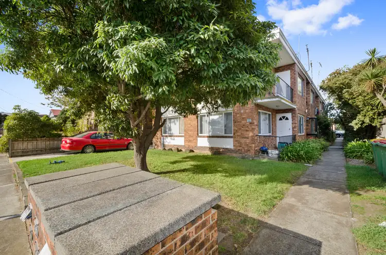 1/19 Bishop Street, Kingsville VIC 3012
