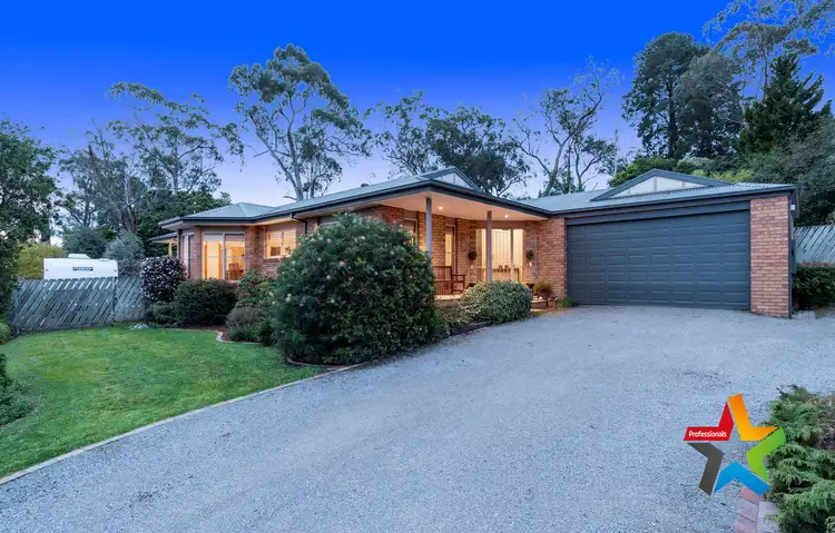 9 Christa Court, Lilydale VIC 3140
