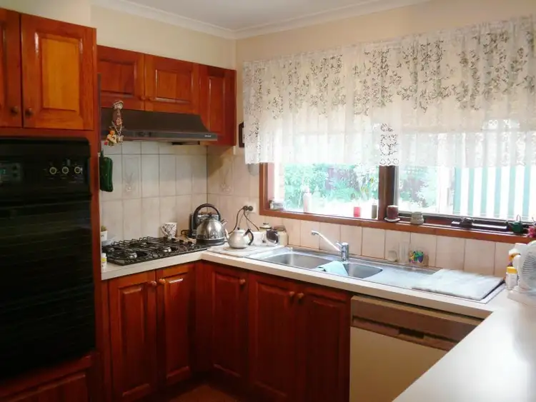 Second view of Homely house listing, 105 Yarra Road, Croydon Hills VIC 3136