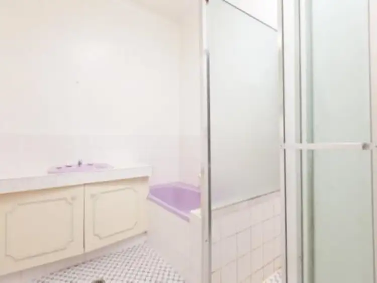 Fifth view of Homely unit listing, 3 Paperbark Court, Mildura VIC 3500