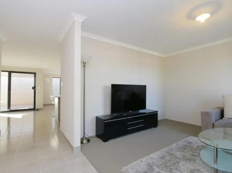 Sixth view of Homely unit listing, 1/114 Gerard Street, East Cannington WA 6107