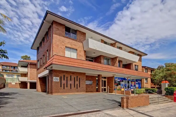 Main view of Homely unit listing, 8/41-43 Bourke Street, North Wollongong NSW 2500