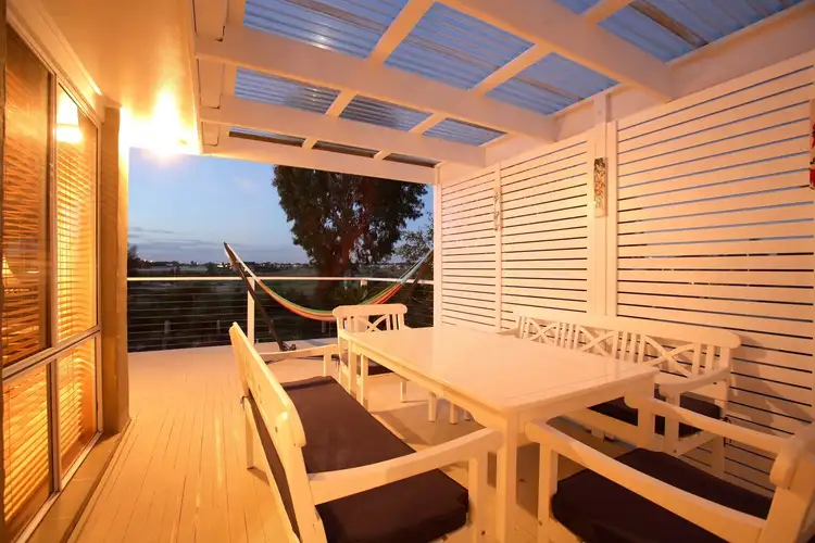 Fifth view of Homely house listing, 7 Lakeside Drive, Sanctuary Lakes VIC 3030