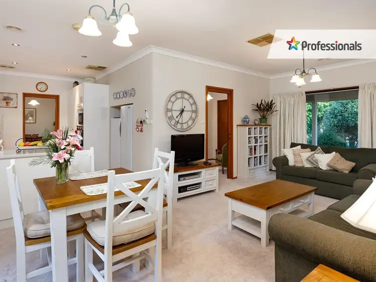 Fourth view of Homely house listing, 8 Dalkeith Avenue, Lake Albert NSW 2650