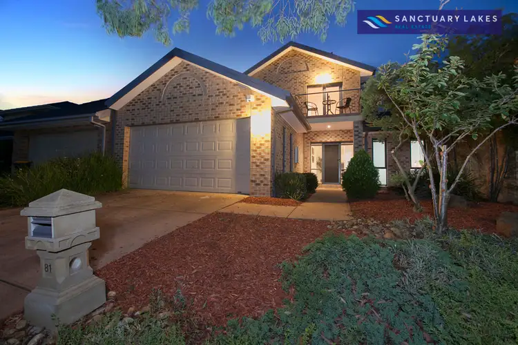 81 Tournament Drive, Sanctuary Lakes VIC 3030