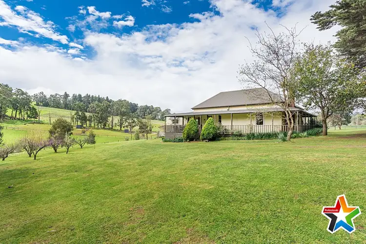 305 Beenak Road, Wandin North VIC 3139