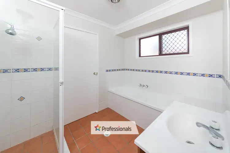 Fourth view of Homely house listing, 33 Shapcott Place, Runcorn QLD 4113