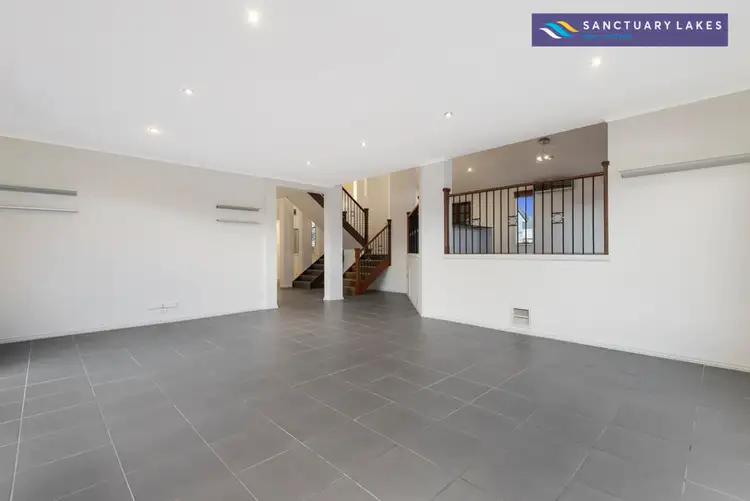 Sixth view of Homely house listing, 4 Waterford Court, Sanctuary Lakes VIC 3030