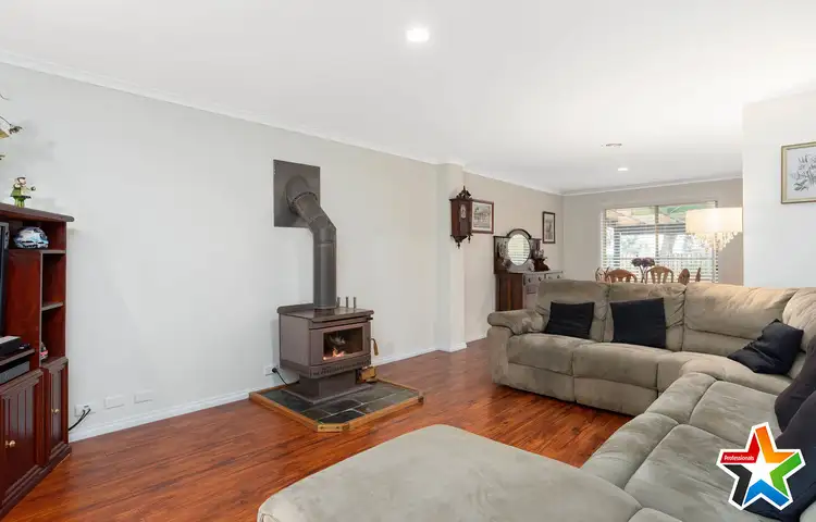 Fifth view of Homely house listing, 17 Parkside Close, Lilydale VIC 3140