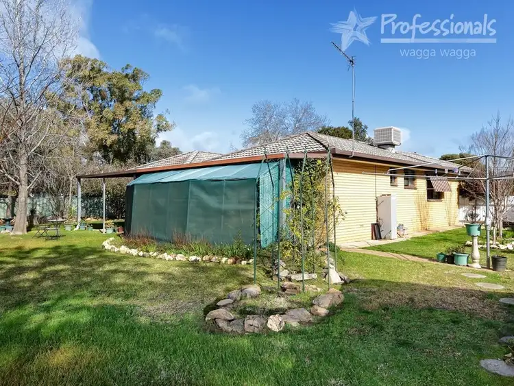 Seventh view of Homely house listing, 3 Casey Place, Mount Austin NSW 2650