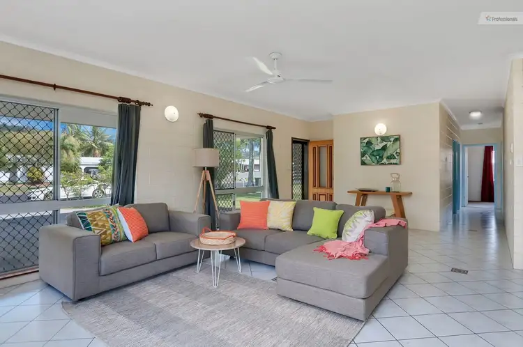Main view of Homely house listing, 32 IRELAND Crescent, Whitfield QLD 4870