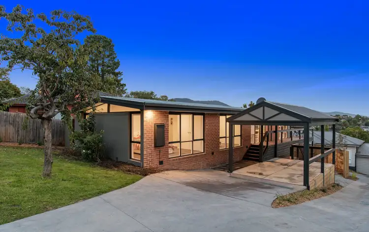 4 Royal Avenue, Mooroolbark VIC 3138