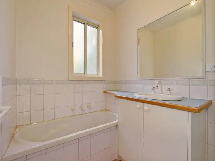 Fourth view of Homely unit listing, 2/287 Mt Dandenong Road, Croydon VIC 3136