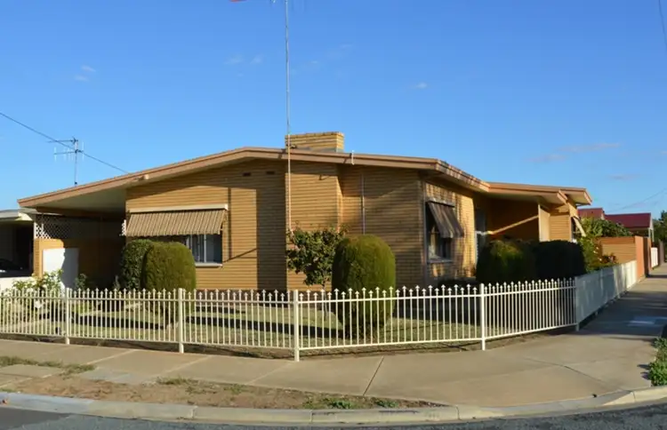 2 Hillier Street, Shepparton VIC 3630