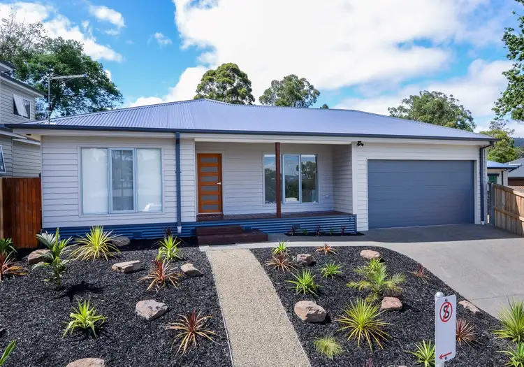 10 Crestwood Place, Yarra Junction VIC 3797