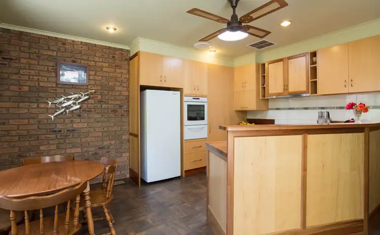 Sixth view of Homely house listing, 3 Kemp Avenue, Mount Evelyn VIC 3796