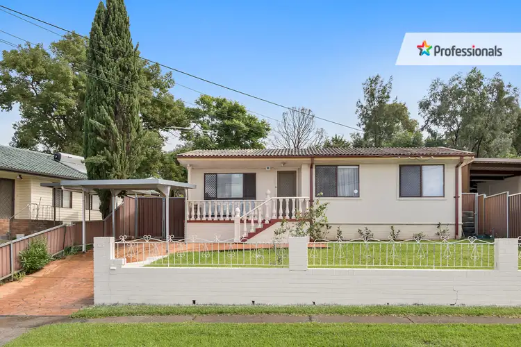 43 Brain Avenue, Lurnea NSW 2170