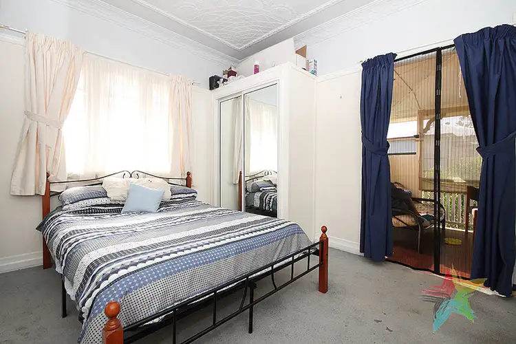 Seventh view of Homely house listing, 2 Thorn Lane, Ipswich QLD 4305