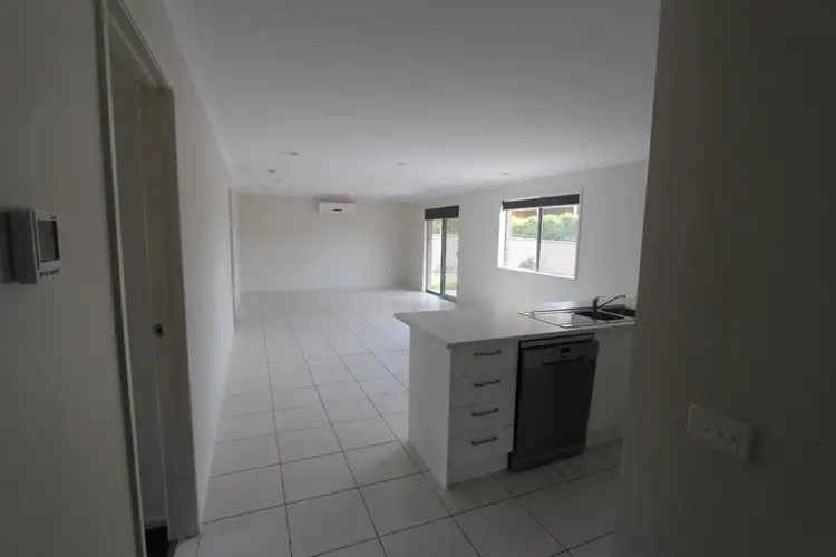 Seventh view of Homely house listing, 11 Cobb Court, Kangaroo Flat VIC 3555