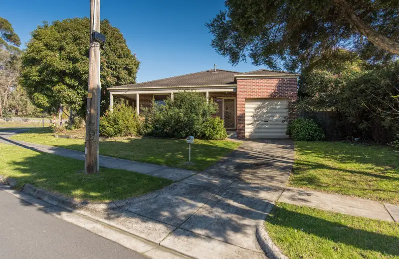 Main view of Homely unit listing, 4/39 Pembroke Road, Mooroolbark VIC 3138