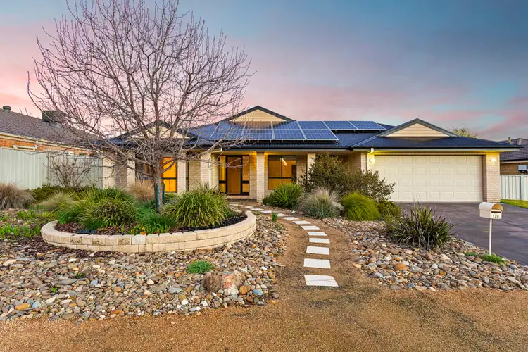 128 Newton Circuit, Thurgoona NSW 2640
