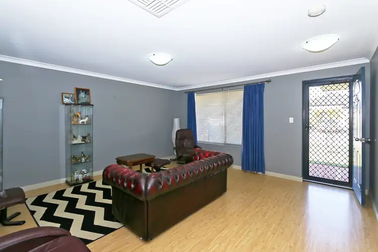 Second view of Homely house listing, 25 Mica Mews, Wattle Grove WA 6107