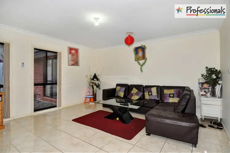 Third view of Homely unit listing, 2/23 Euroa Avenue, Sunshine North VIC 3020
