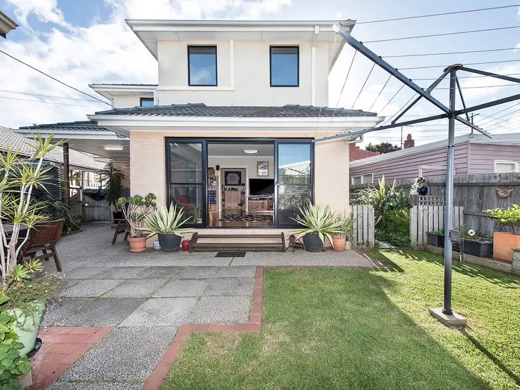 51 Blackshaws Road, Newport VIC 3015