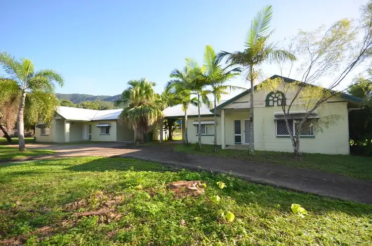 98 Robert Road, Bentley Park QLD 4869