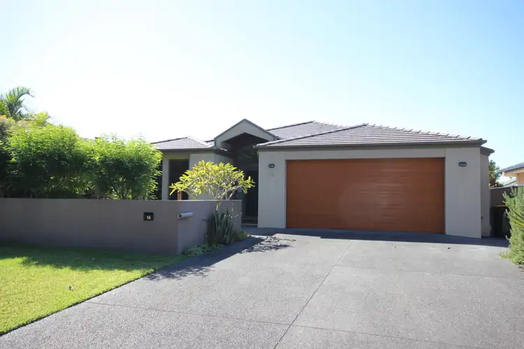 16 The Southern Parkway, Forster NSW 2428