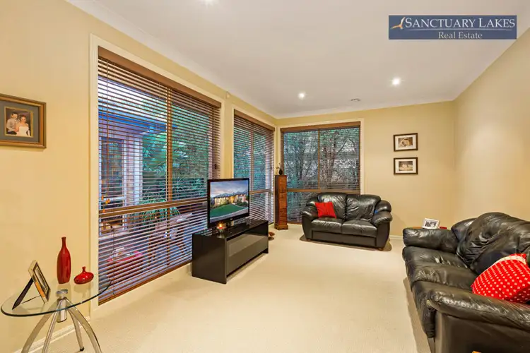 Fifth view of Homely house listing, 10 Peppercorn Court, Sanctuary Lakes VIC 3030