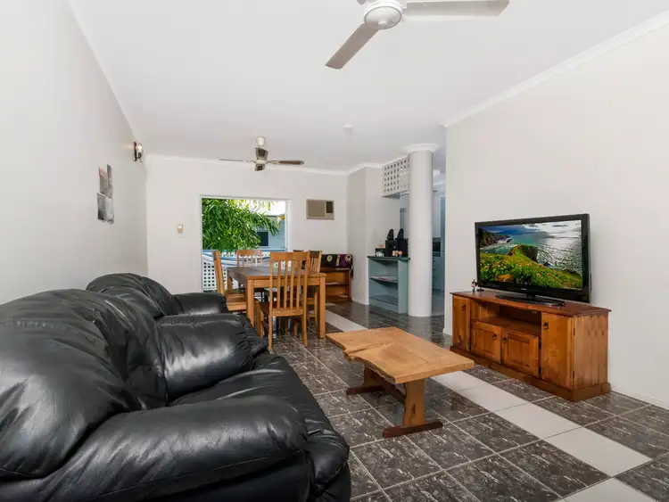 Main view of Homely unit listing, 11/3-5 Springfield Crescent, Manoora QLD 4870