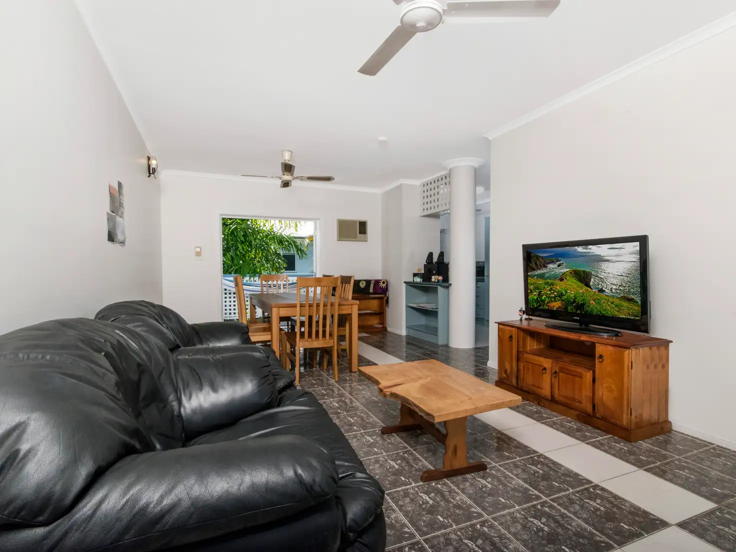 Main view of Homely unit listing, 11/3-5 Springfield Crescent, Manoora QLD 4870