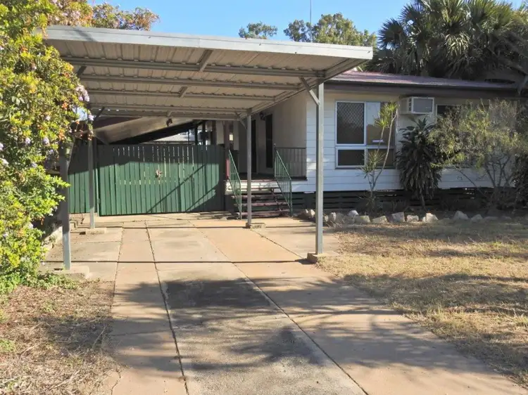 5 Munro Street, Moranbah QLD 4744