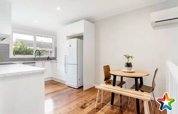 Second view of Homely unit listing, 2/2 Orange Grove, Bayswater VIC 3153
