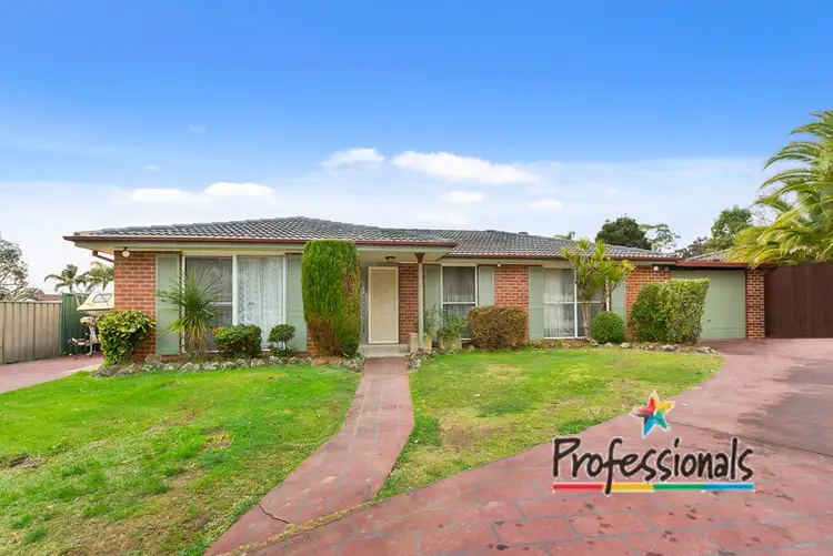 3 Alfa Place, Ingleburn NSW 2565